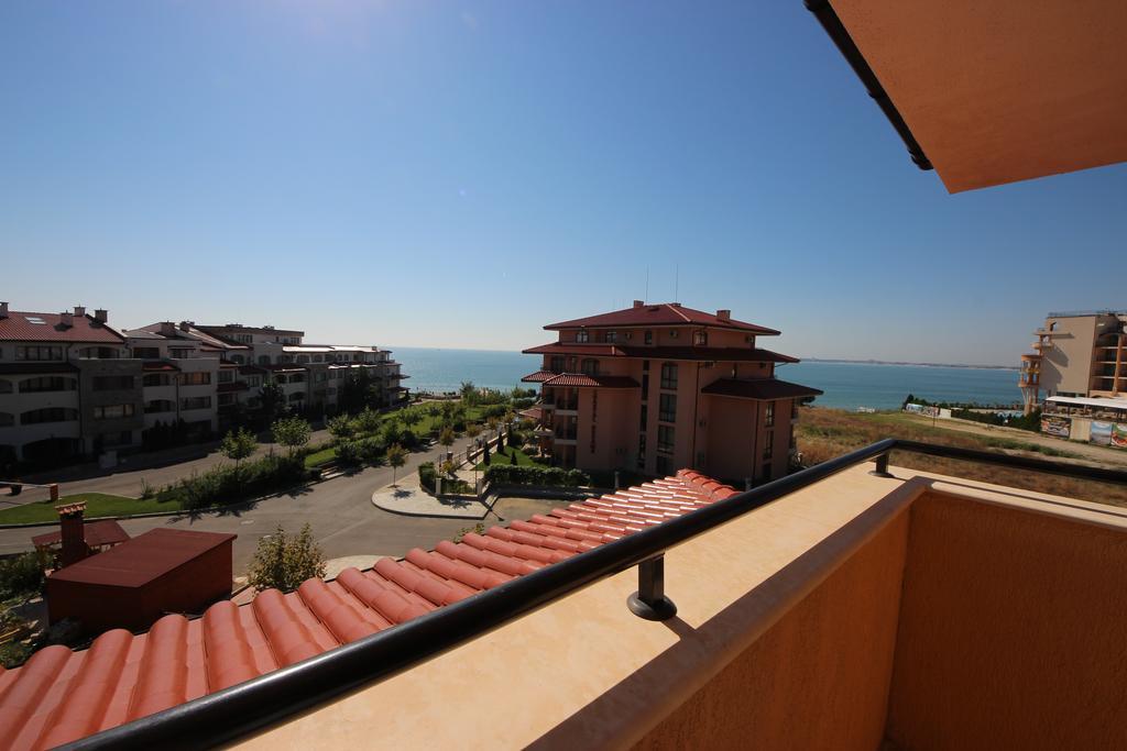 Menada Sky Dreams Apartments Sveti Vlas Buitenkant foto