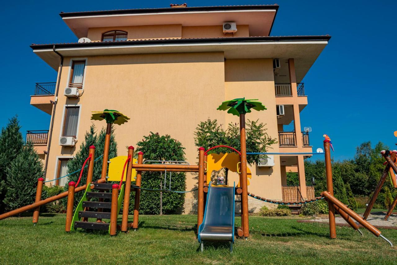 Menada Sky Dreams Apartments Sveti Vlas Buitenkant foto