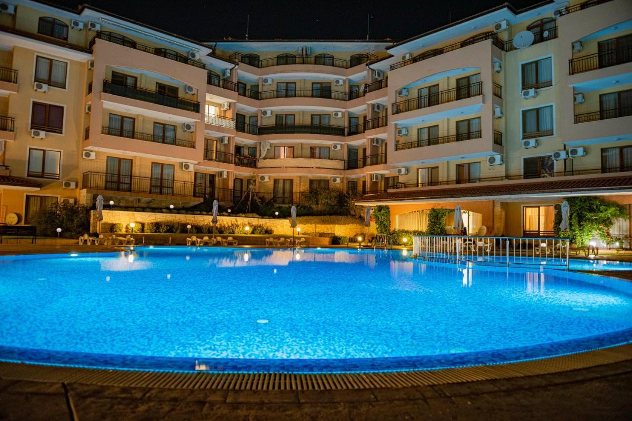 Menada Sky Dreams Apartments Sveti Vlas Buitenkant foto