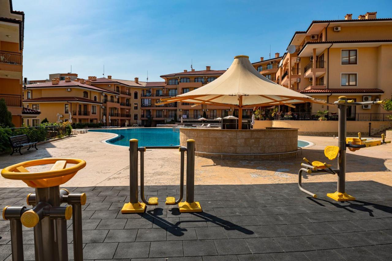 Menada Sky Dreams Apartments Sveti Vlas Buitenkant foto