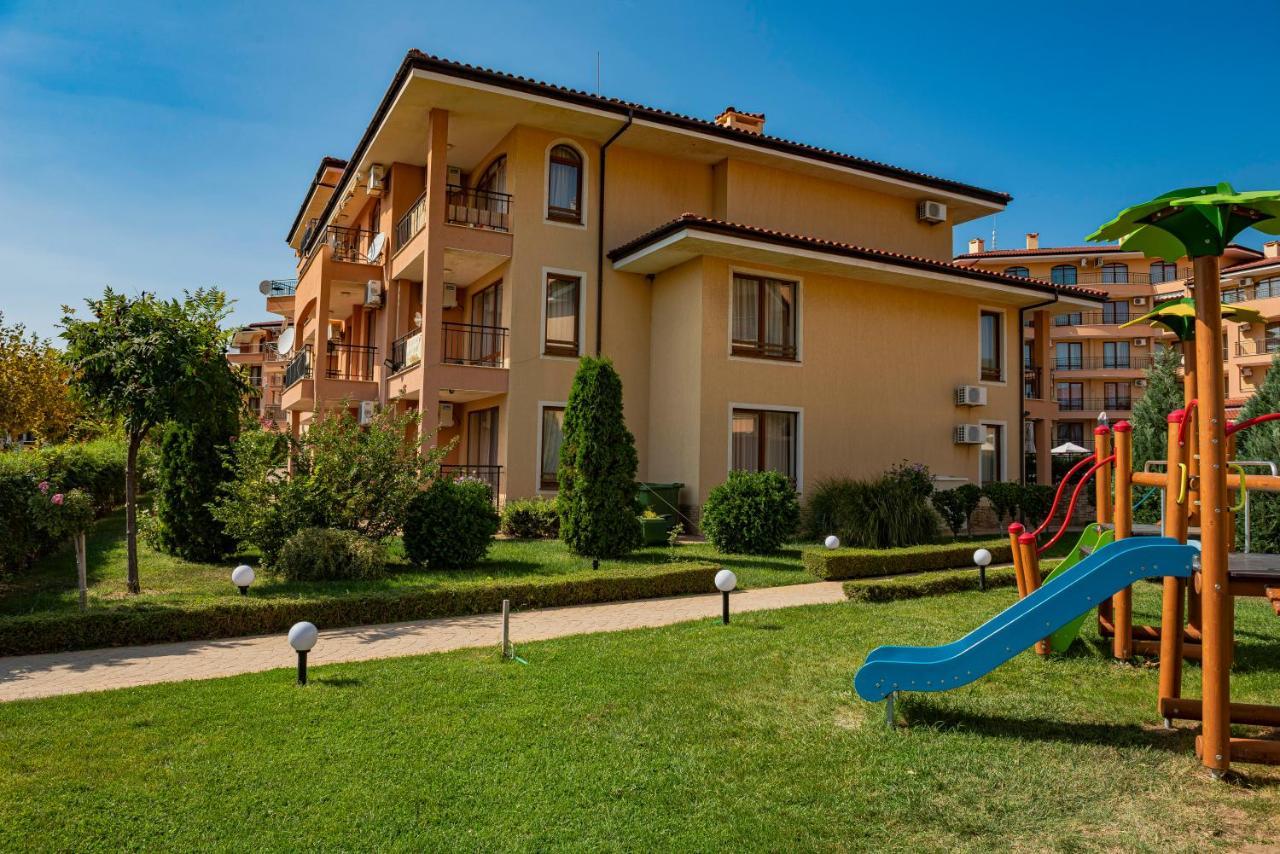 Menada Sky Dreams Apartments Sveti Vlas Buitenkant foto