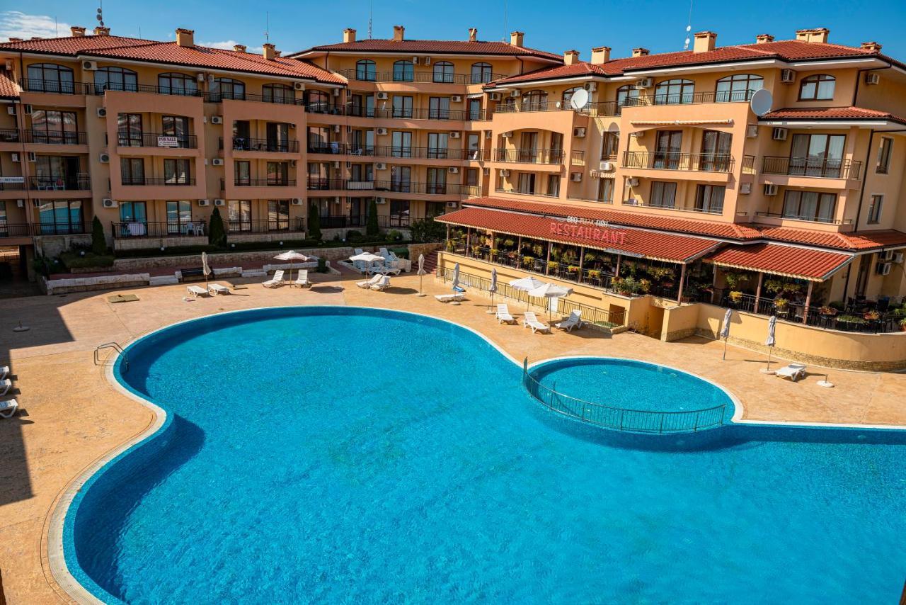 Menada Sky Dreams Apartments Sveti Vlas Buitenkant foto