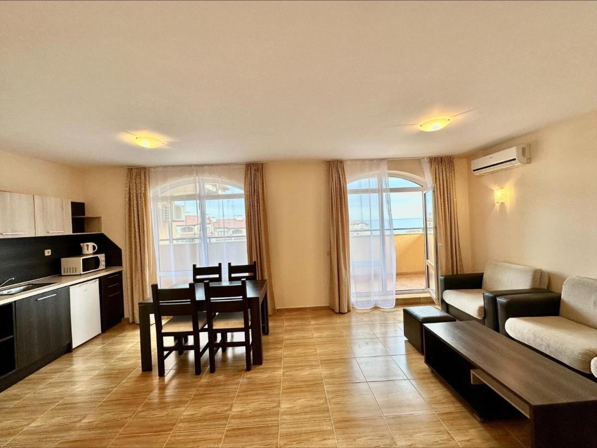 Menada Sky Dreams Apartments Sveti Vlas Buitenkant foto