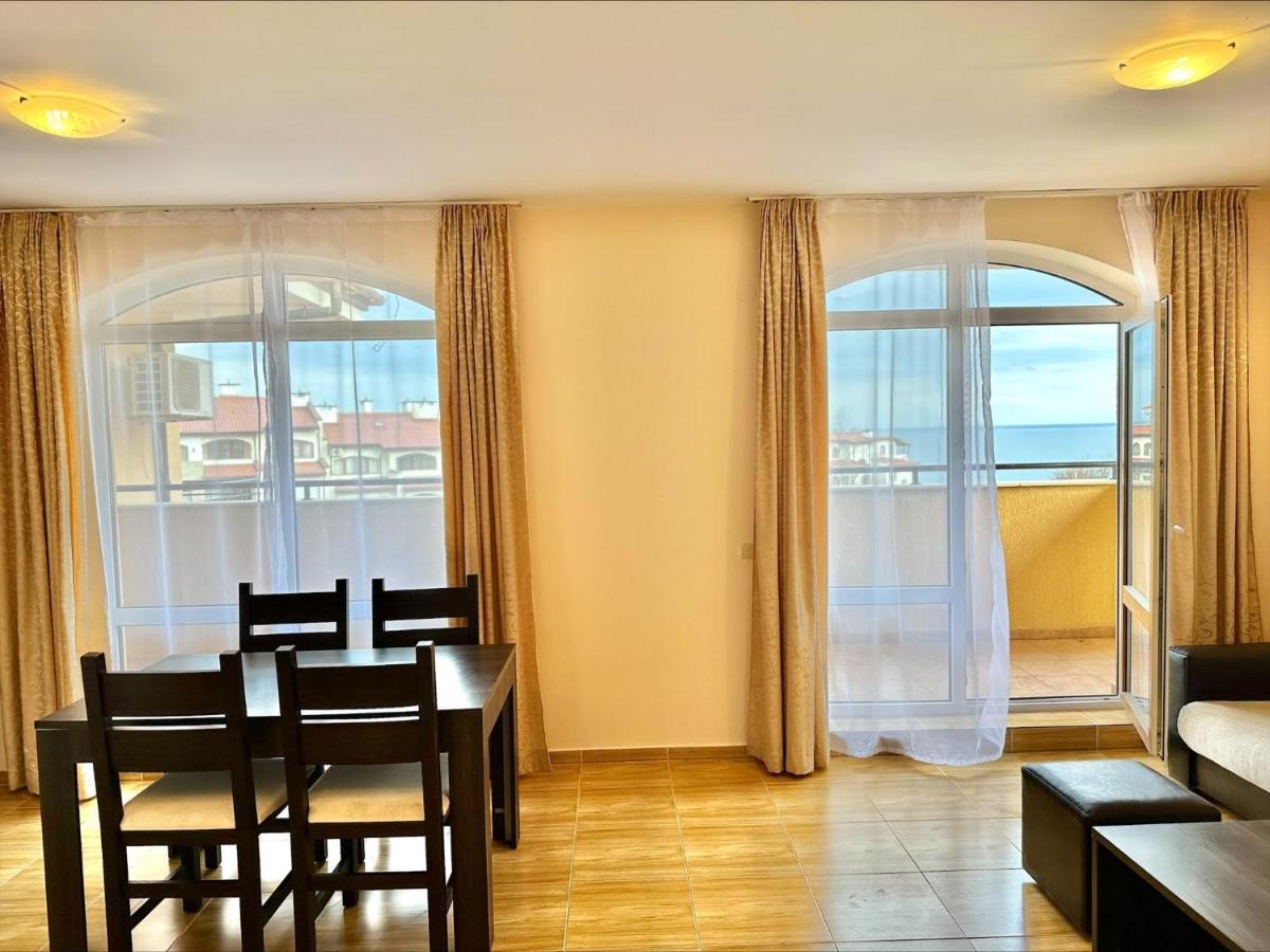 Menada Sky Dreams Apartments Sveti Vlas Buitenkant foto