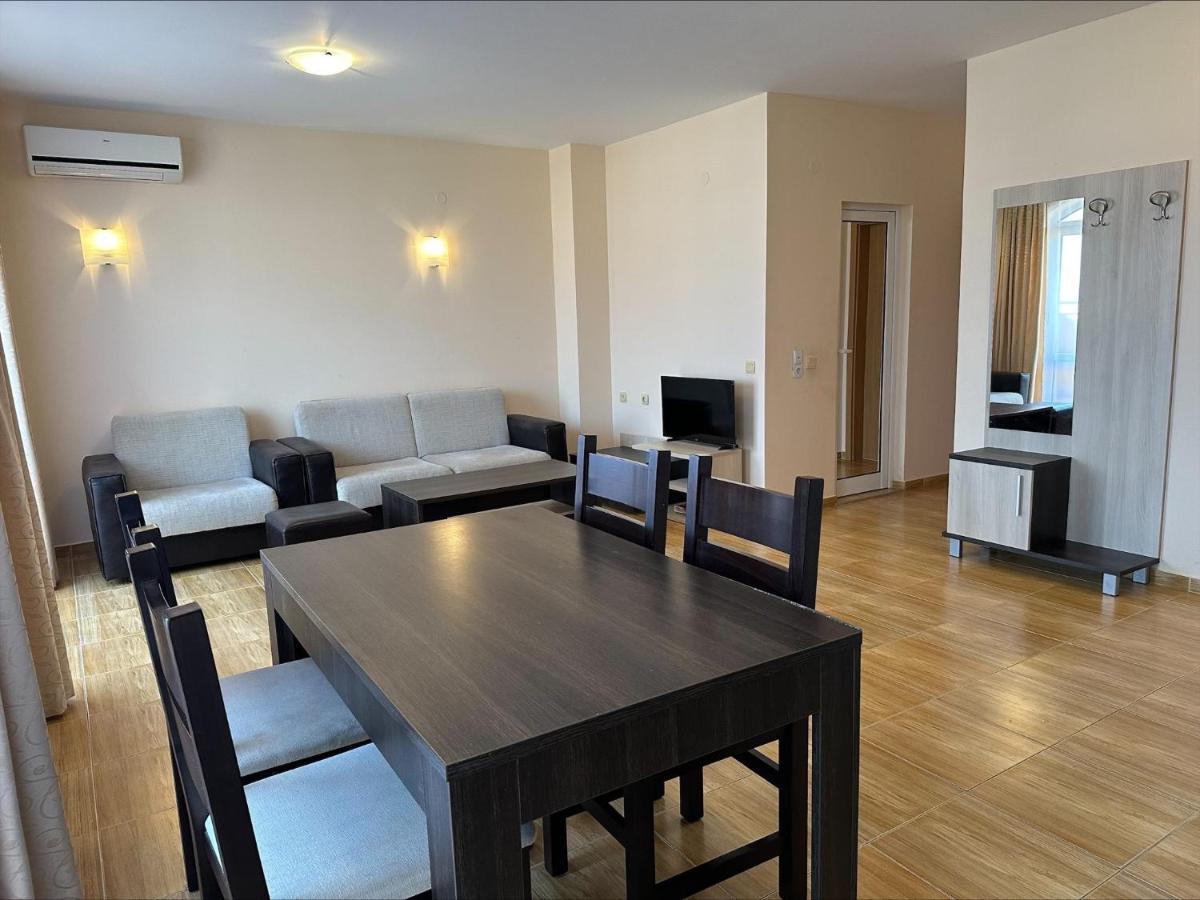 Menada Sky Dreams Apartments Sveti Vlas Buitenkant foto